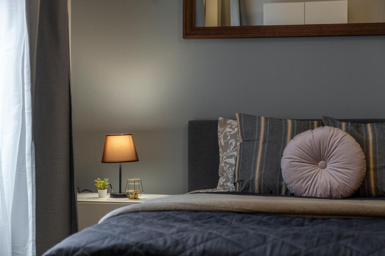 Spacious & Cozy Downtown Apartment With Balcony Budapeşte Dış mekan fotoğraf