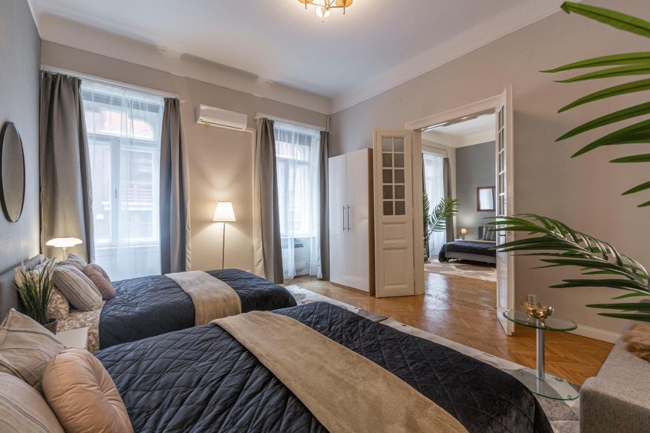 Spacious & Cozy Downtown Apartment With Balcony Budapeşte Dış mekan fotoğraf