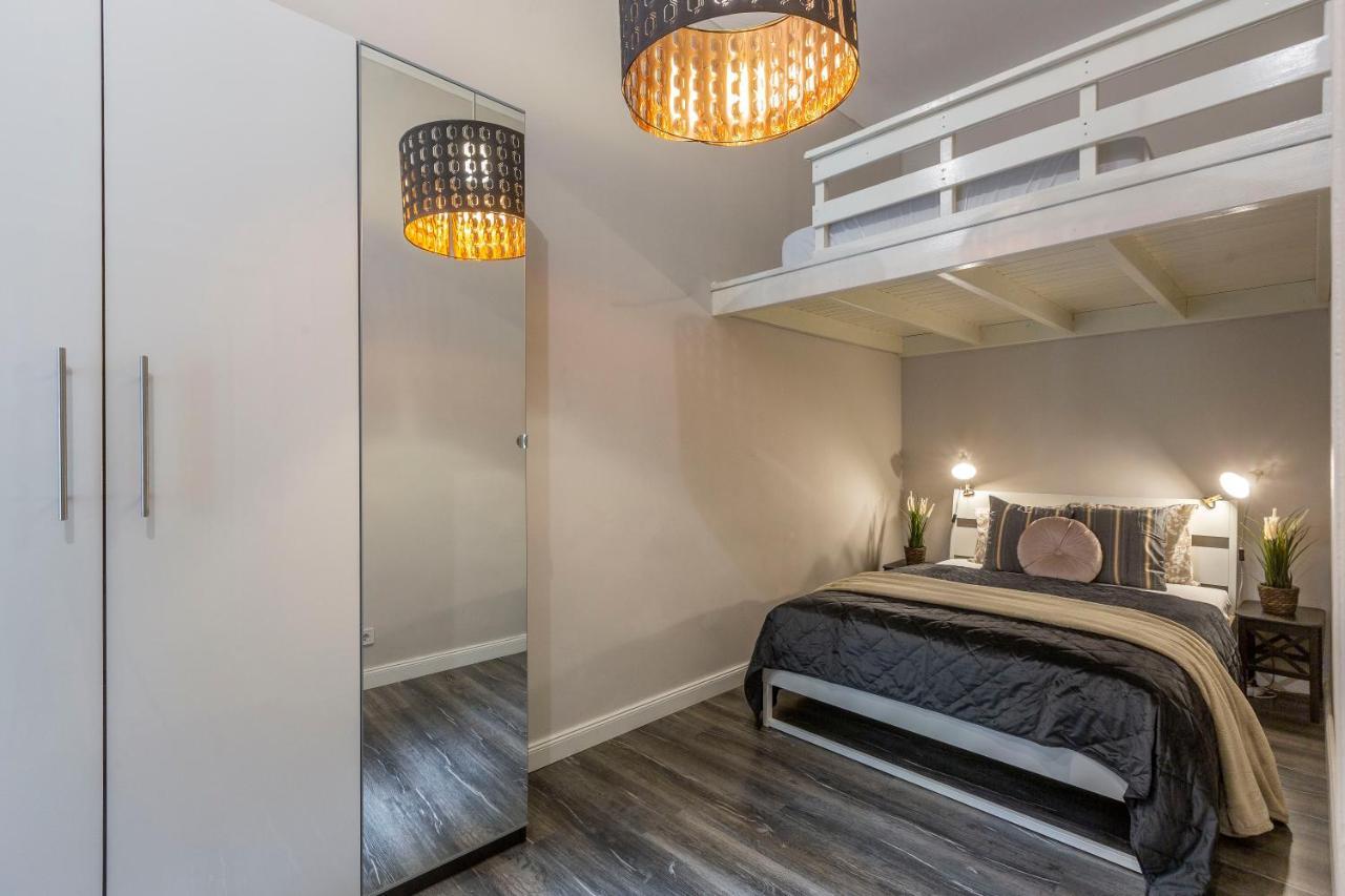 Spacious & Cozy Downtown Apartment With Balcony Budapeşte Dış mekan fotoğraf